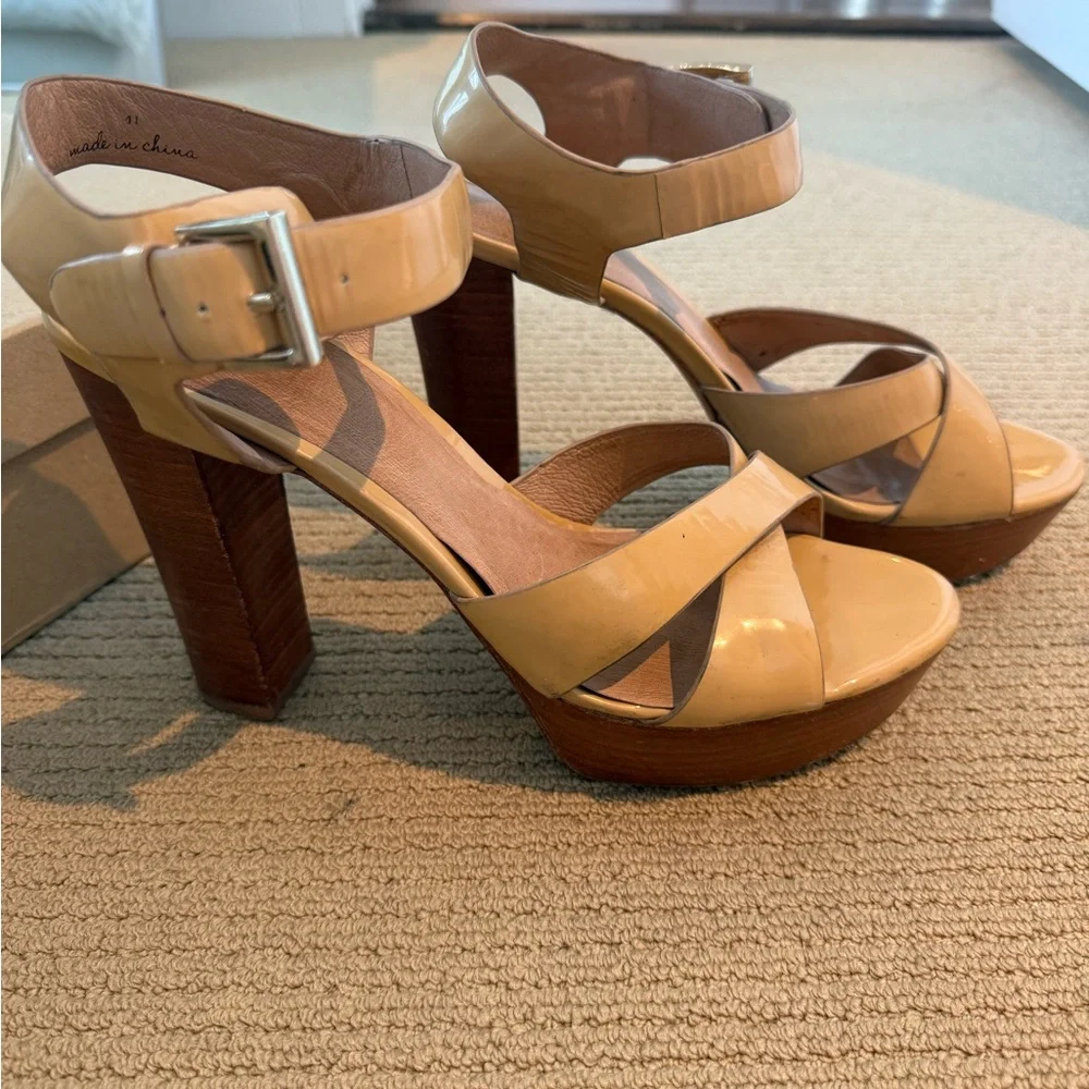 Joie Skyer Nude Beige Patent Platform Ankle Strap Sandals size 41 - Picture 6 of 10